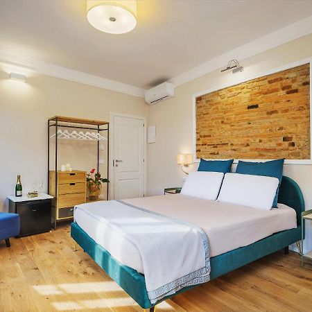 Antiboti Hotel Сан Миниато Екстериор снимка