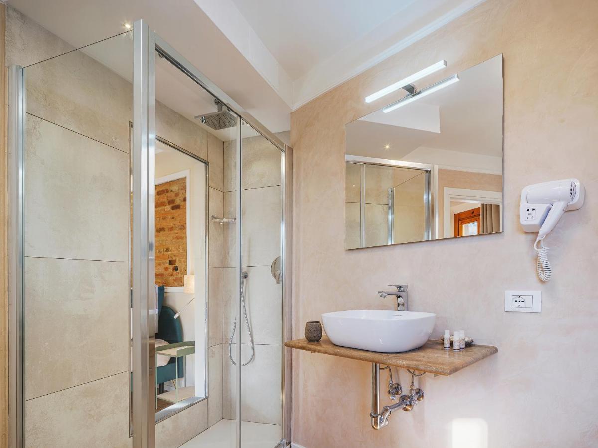 Antiboti Hotel Сан Миниато Екстериор снимка